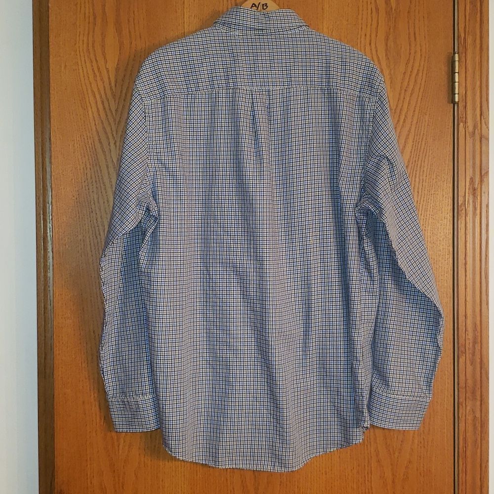 Very Nice Van Heusen Blue Brown Button- Down Dress Shirt Sz L (16-16.5) - Picture 3 of 6